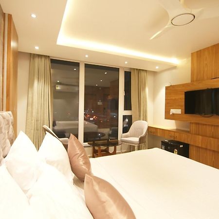 Hotel Dc Star Calcutta  Esterno foto