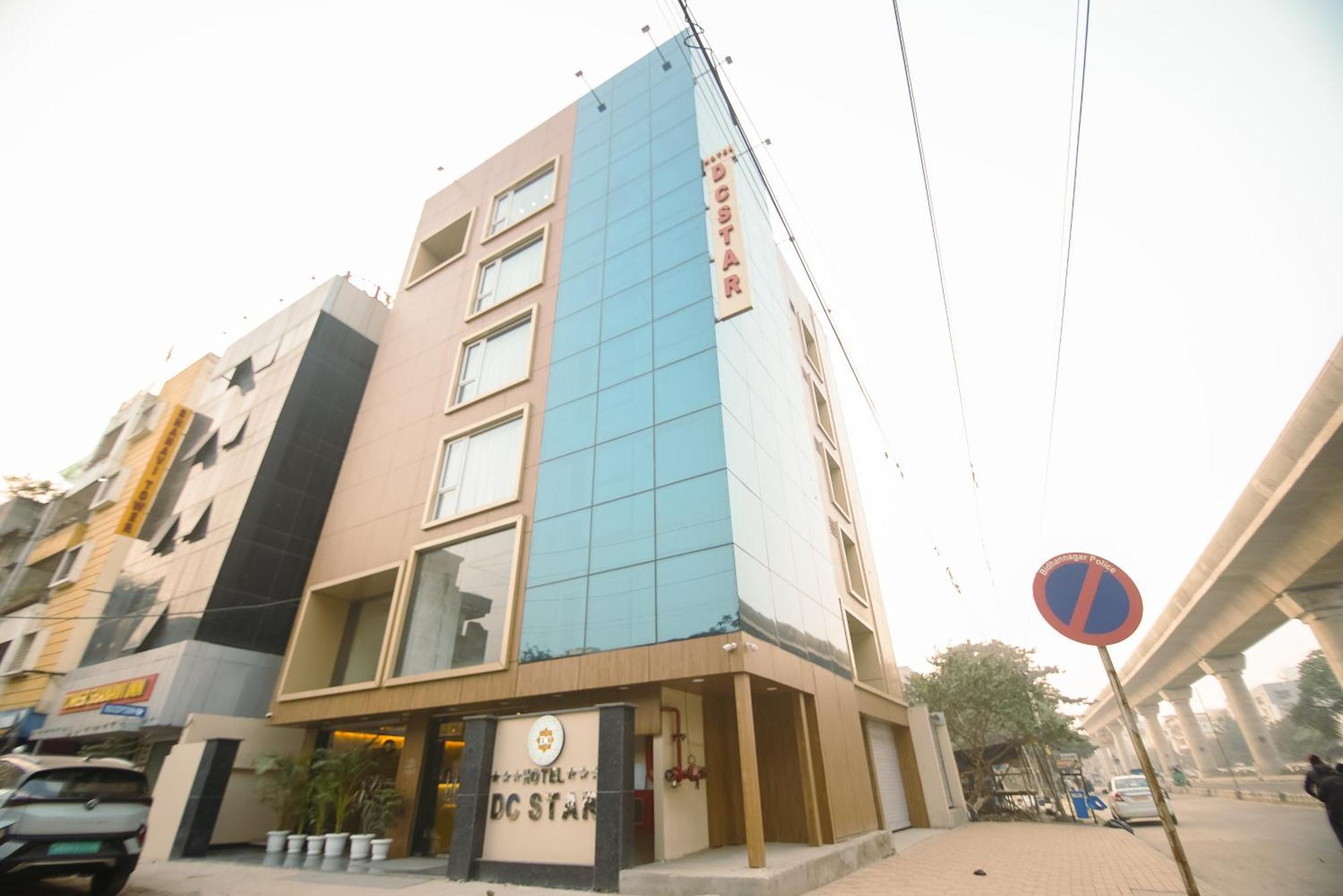 Hotel Dc Star Calcutta  Esterno foto
