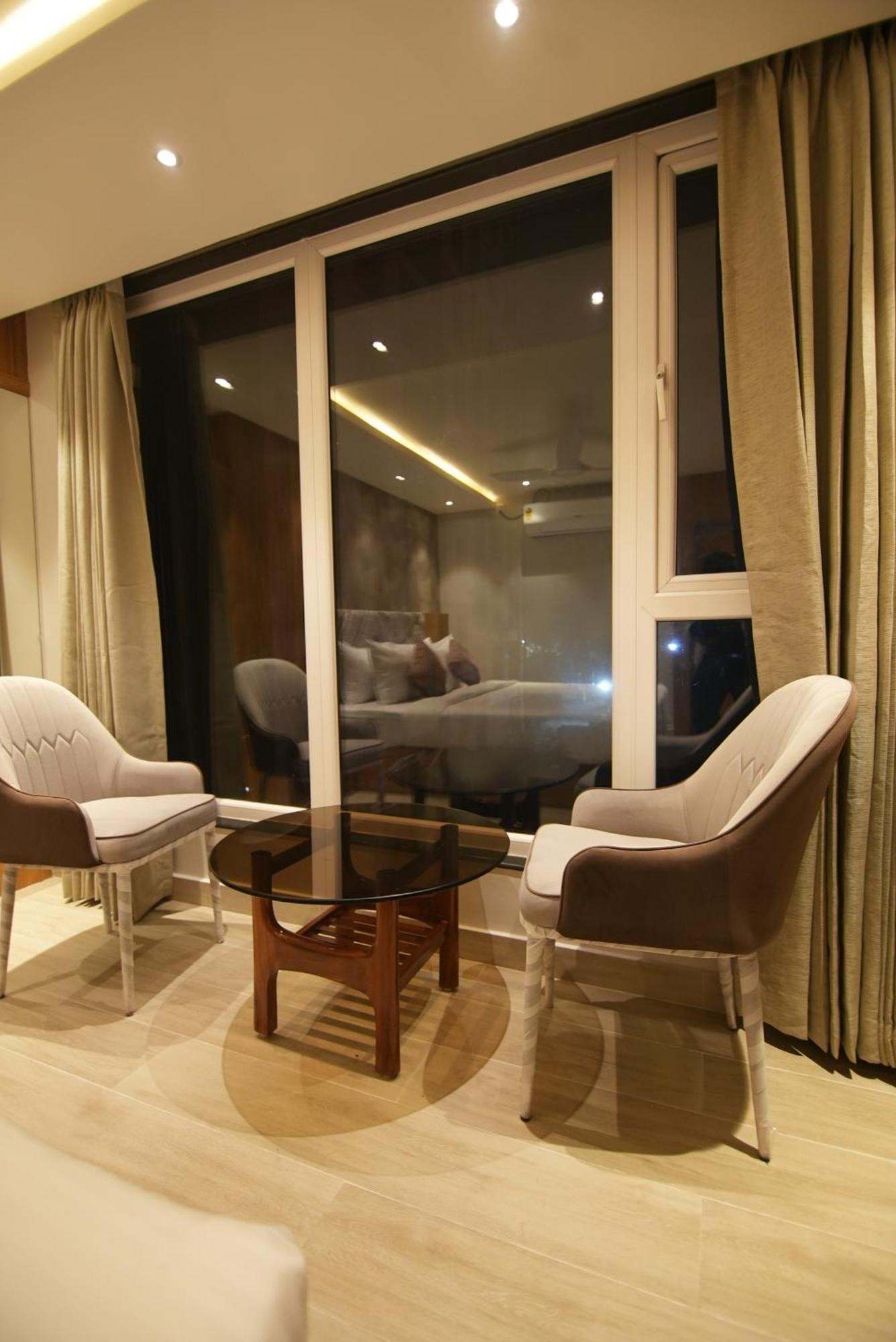 Hotel Dc Star Calcutta  Esterno foto