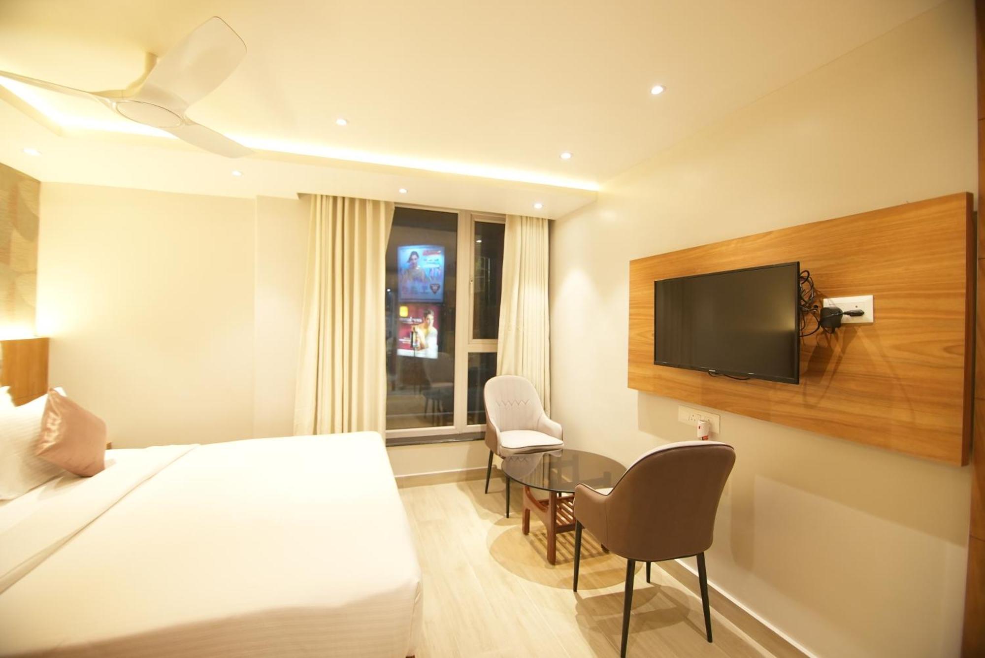 Hotel Dc Star Calcutta  Esterno foto