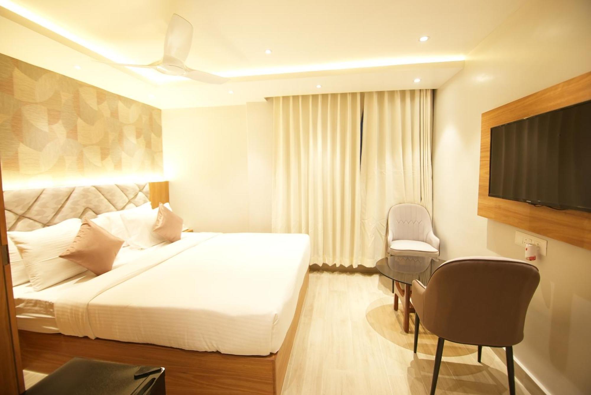 Hotel Dc Star Calcutta  Esterno foto